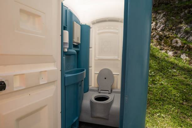 Best High-end porta potty rental  in Tehaleh, WA